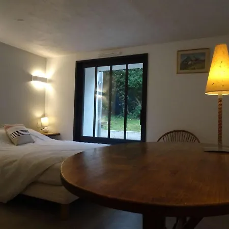 بيت للعطل Maison En Pierre Renovee, 8 Couchages, Terrasse Bois, Proche Bois De La Chaise - Fr-1-224b-162 نوارموتيير أون ليل