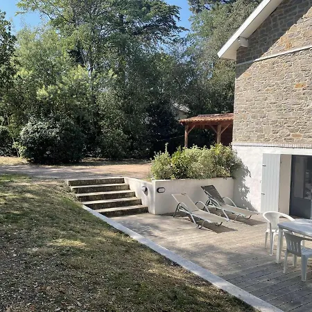 Maison En Pierre Renovee, 8 Couchages, Terrasse Bois, Proche Bois De La Chaise - Fr-1-224b-162